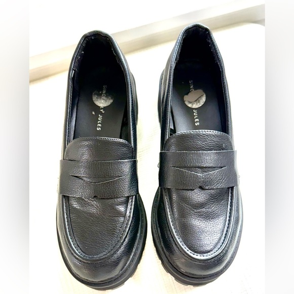 Sincerely Jules Black Rocker Loafers - Picture 7 of 7